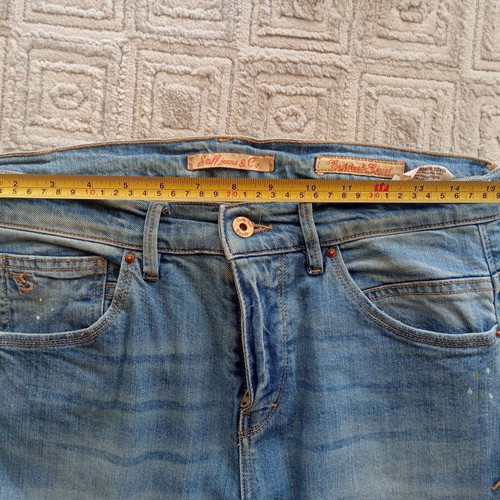 Staff Suzan women's jeans like new, size 27, ripped effect