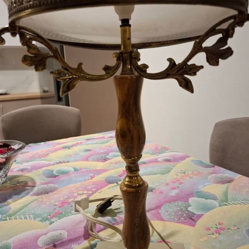 Onyx decorative portatif lamp like new