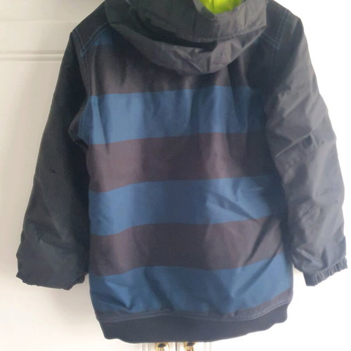 O Neill kids waterproof jacket with lining like new for boy 140cm