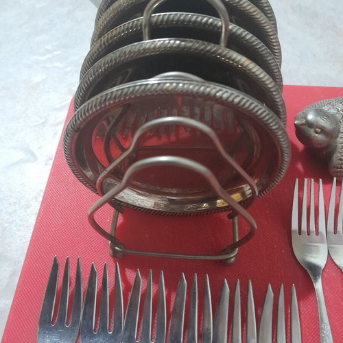 Cutlery set 24 pieces like new with coasters and opener