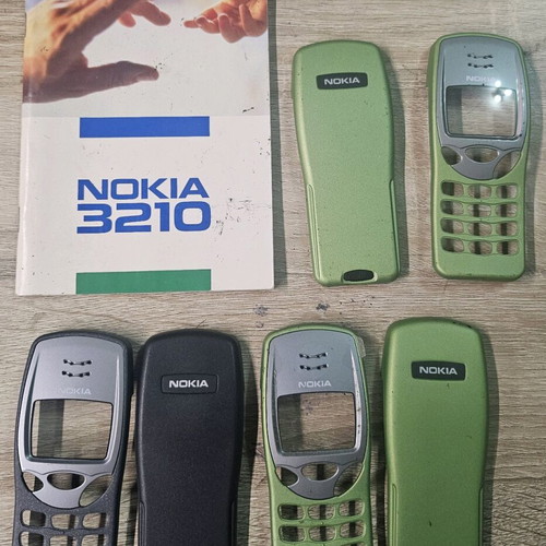 Chargers and headphones Nokia, Sony Ericsson, Samsung, Motorola, Alcatel used