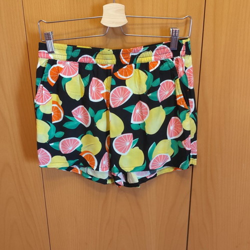 Zara shorts set with elastic waist, white and fruit print, like new