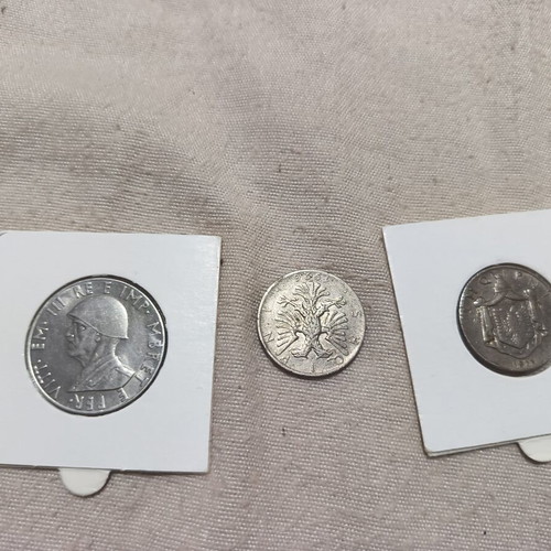 Lot of 3 Rare Vintage Albania Coins like new, 1926-1939
