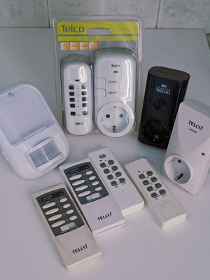 Telco remote-controlled plug set like new