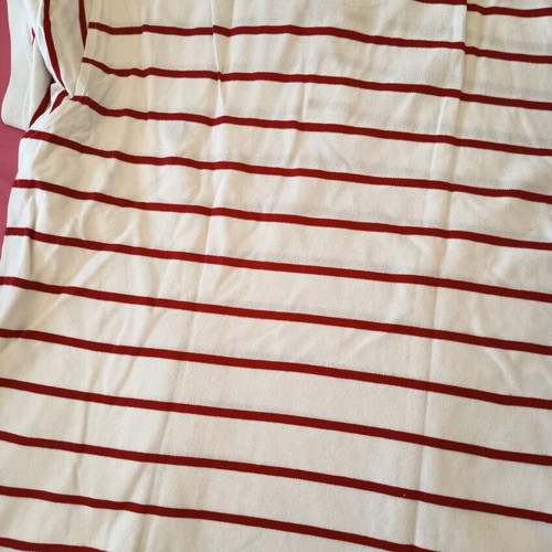 Striped shirt like new, white and red, size L