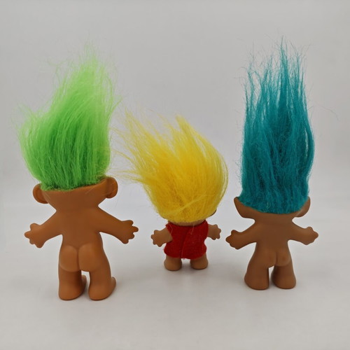 Vintage Ευχουληδες figures used, various sizes 1990's