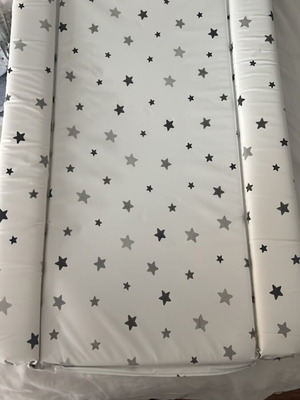 Changing mat like new