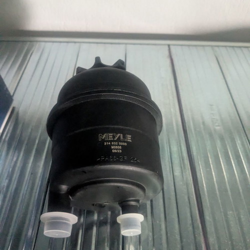 BMW Power Steering Reservoir New for E30 E36 E46 E90 E28 E34 E39 E60 E83 E53 E36