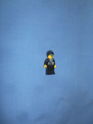 Lego φιγούρα Police Man μεταχειρισμένη από σετ 90s και 2000s