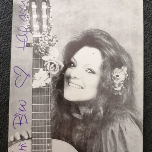 Marianna Toli autograph used