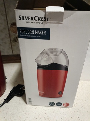 Silver Crest popcorn machine with hot air
