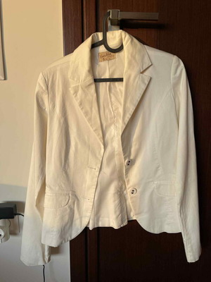 White Fitted Jacket Like New