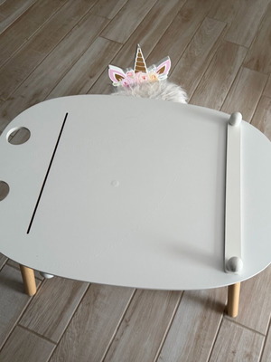 Prémaman white wooden activity table with chair