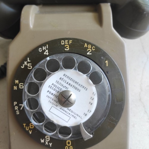 Telephone from the 1980s used, green wired
