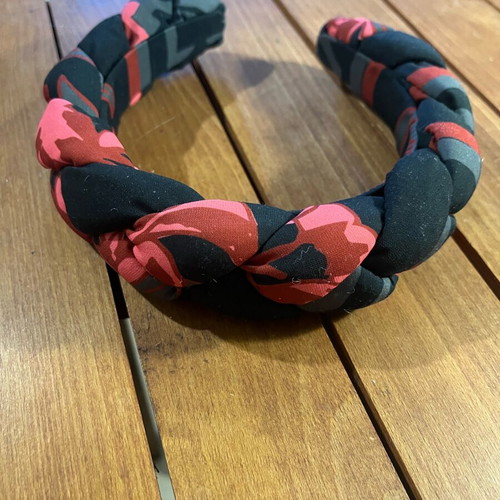 Karavan headband like new