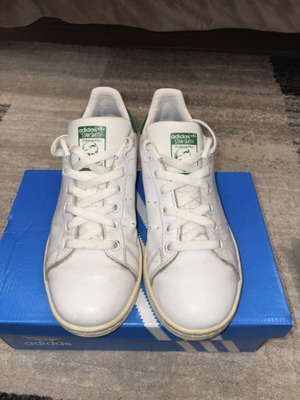 Adidas Stan Smith athletic shoes used, size 37 1/3, white and green