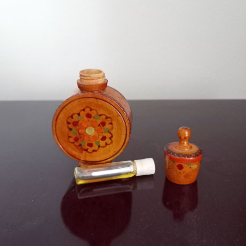Vintage Bulgarian Baklitsa wooden parfum bottle used