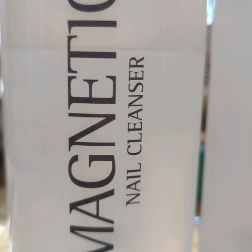Magnetic nail cleanser used, 2 bottles of 1000ml each
