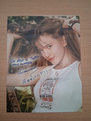Mia autograph collectible card Anypotaktes Kardies
