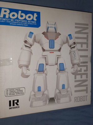 Ρομπότ με υπέρυθρες ακτίνες καινούργιο, με χειριστήριο