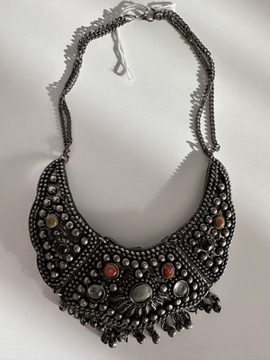 Vintage ethnic statement necklace boho metal silver like new