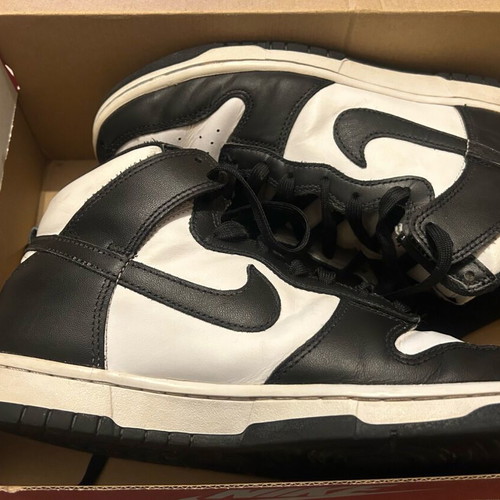 Nike Dund Hi Retro used athletic leather boots size 41 black and white