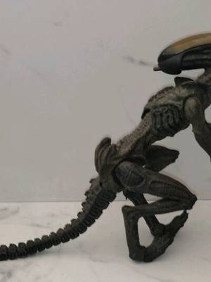 Mcfarlane Toys Alien 3 Dog Alien Xenomorph Movie Maniacs 6 figure used