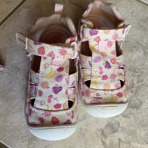 Biomechanics baby shoes size 24, like new, lightly worn