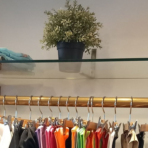 Crystal shelves used, pack of 11 pieces