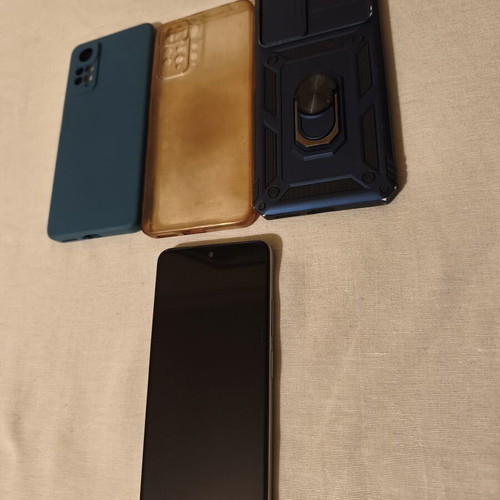 Xiaomi Redmi Note 11Pro+ used, 128GB, silver, Android, 3 cases included