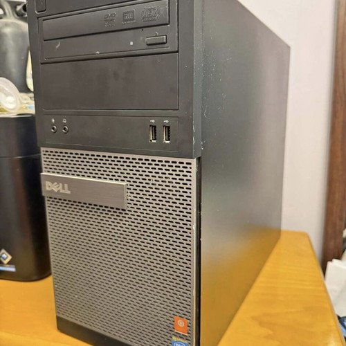 Pc desktop used, very quiet, good condition