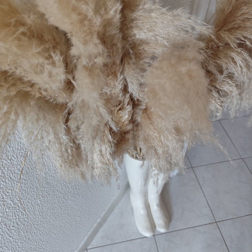 Decorative boots umbrella stand, off-white