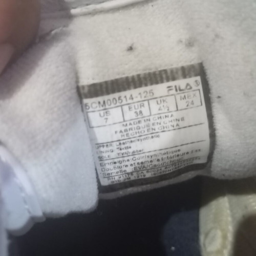 Fila women's athletic shoes size 38 like new, white