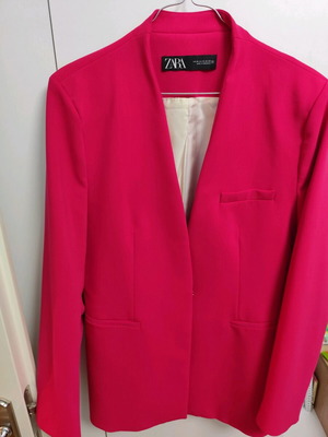 Zara fuchsia jacket size XL like new