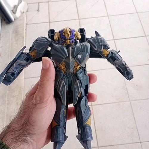 Transformers The Last Knight Armour Turbo Changer Megatron figure used