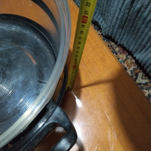 Pyrex with metal base used, diameter 33 cm, height 16.5 cm