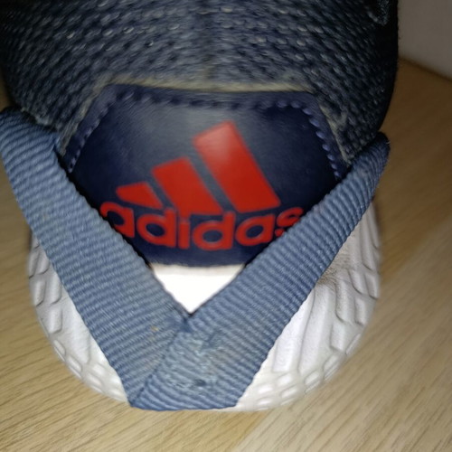 Adidas kids athletic shoes used, size 36.5, black and gray