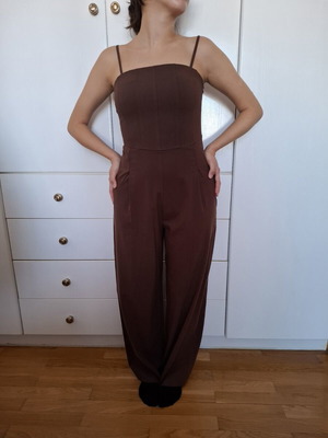 Pull and Bear brown one-piece like new