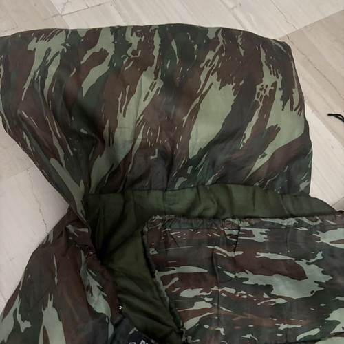 Pentagon Sleeping Bag with Camouflage and Built-in Pillow like new