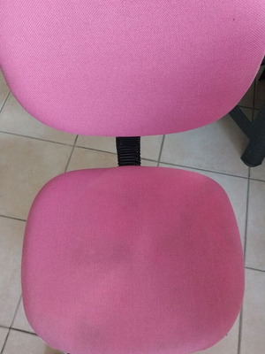 Παιδική καρέκλα μεταχειρισμένη με ροδάκια και αμορτισέρ