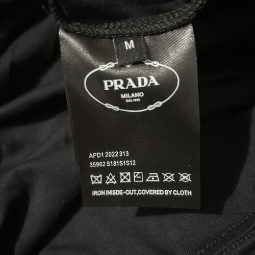 Prada Milano T-Shirt black size M new with tag