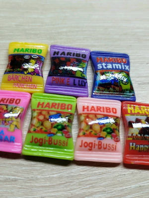 Haribo gummy bear miniatures new, set of 7 epoxy resin figures