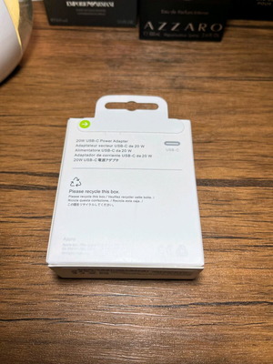 Φορτιστής iPhone Apple 20W USB-C καινούργιος