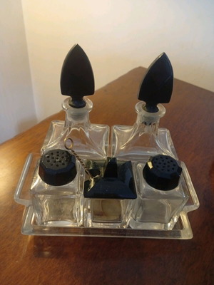 Art Deco 1920-1930 cruet set like new, collectible