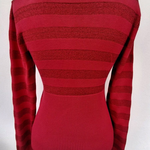 Guess sweater M red like new
