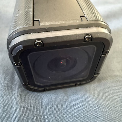 GoPro Hero 5 Session with 128 GB SD card