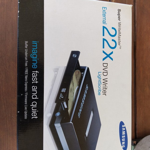 Samsung external DVD writer SE-S224 like new