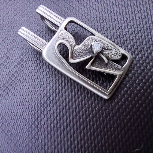 Silver pendant vintage used with phianite stone