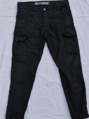 Black cargo jeans like new, size XS
