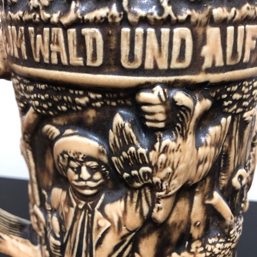 German Hunting Vase new, porcelain with embossed alabaster cover